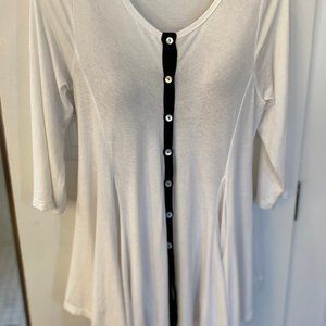 White knit top with black detail